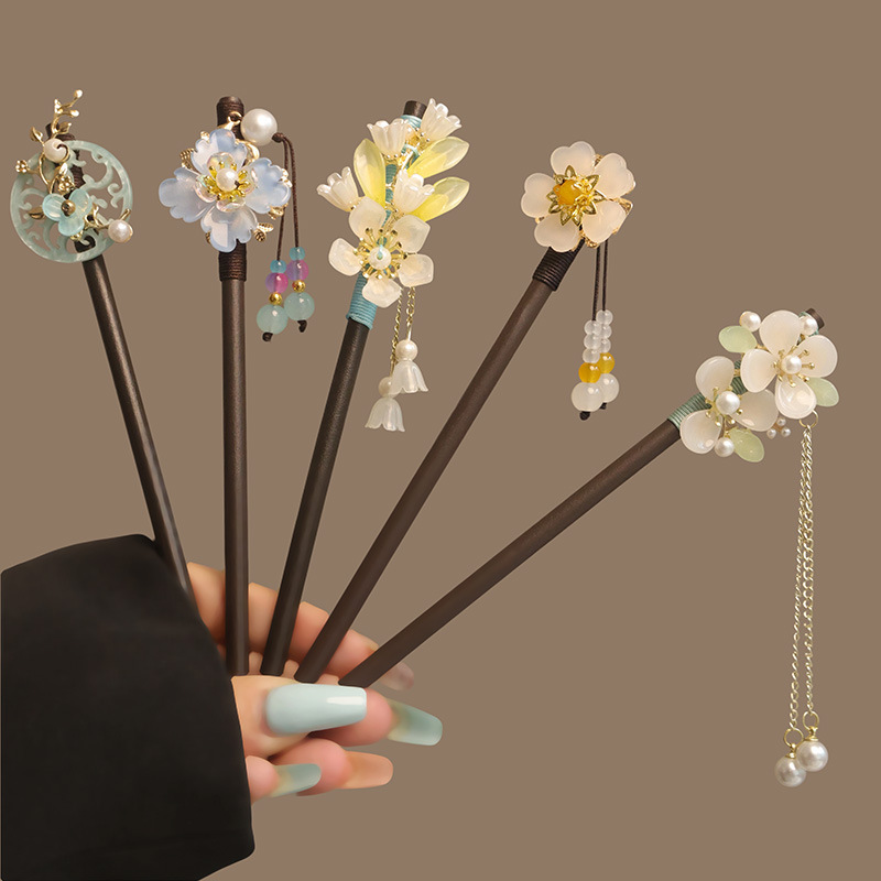 Florist Supplies - Flower Tassel Pearl Hair Sticks Wooden